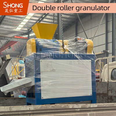 Kolay Bakım ve Oval Şekilli Granüller için 1-2 ton/saat Kapasiteli Çift Silindirli Granülatör
