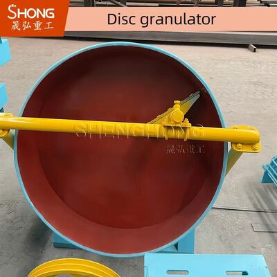 Disk Pan Organik Gübre Granülatör Makinesi %93 Granülasyon Hızı Üç Serbestleme Limanı ve 380V 50Hz